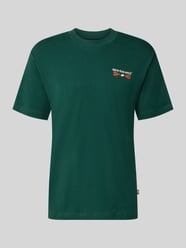 T-Shirt mit Label-Print Modell 'GRAB A BITE BOSTON' von New Balance - 25