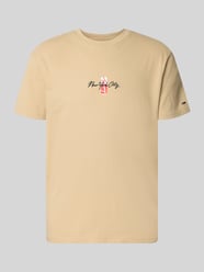 męski t-shirt o kroju regular fit z czystej bawełny od Tommy Jeans - 30
