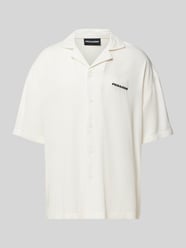 Oversized Freizeithemd aus Viskose mit Label-Stitching von Pegador - 22