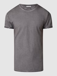 T-Shirt im Washed-Out-Look Modell 'Zander' von YOUNG POETS SOCIETY Grau / Schwarz - 3