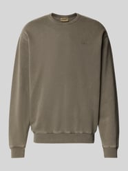 Bluza z wyhaftowanym logo od Forét - 2