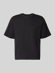 T-shirt z okrągłym dekoltem i wyhaftowanym logo od REVIEW - 25