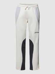 Sweatpants mit Label-Stitching Modell 'MISKIN' von Pegador - 23