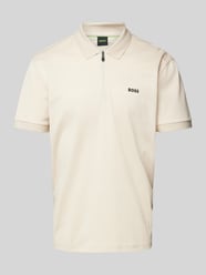 Poloshirt mit Label-Detail Modell 'Philix' von BOSS Green Beige - 19