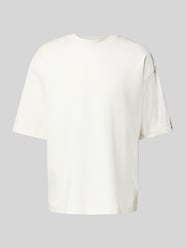 T-Shirt aus Bio-Baumwolle mit geripptem Rundhalsausschnitt von JAKE*S STUDIO MEN - 31