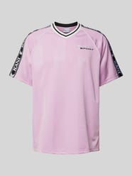 T-Shirt mit Label-Stitching von KARL KANI Pink - 28