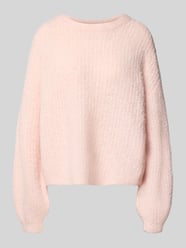 Sweter ze strukturą powierzchni model 'CARMEN' od VERO MODA Fuksjowy - 14
