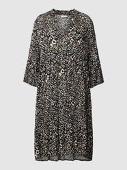 Knielanges Kleid aus Viskose mit Allover-Muster Modell 'Marita' von Kaffe Schwarz - 20