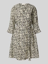 Knielange jurk met V-hals, model 'Jusia' van MSCH Copenhagen - 43