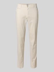 Slim Fit Stoffhose mit Gesäßtaschen Modell 'Fabio' von Brax Beige - 16
