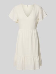 Tailliertes Freizeitkleid mit Lochstickerei Modell 'SANDRA' von Only - 7