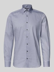 Slim Fit Businesshemd aus Baumwolle mit Kentkragen von OLYMP Level 5 - 24