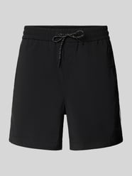 Szorty o kroju regular fit z aplikacją z metką model 'COLAS262S' od HUGO - 2