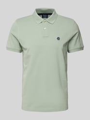 Regular Fit Poloshirt mit Knopfleiste und Label-Stitching von MCNEAL - 40