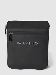 Umhängetasche mit Label-Applikation von VALENTINO BAGS Schwarz - 38