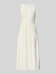 Cocktailjurk met cut-out op de rug van Little Mistress - 18