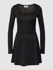 Minikleid mit Square-Neck-Ausschnitt von Noisy May Schwarz - 9