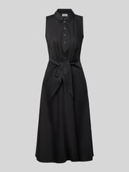 Midikleid mit Umlegekragen von COMMA - 39