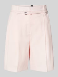 Szorty o kroju relaxed fit z paskiem model ‘Taleda’ od BOSS Fuksjowy - 15