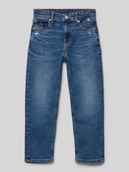 Jeansy o kroju straight fit z 5 kieszeniami model ‘SKATER’ od Tommy Hilfiger Teens - 6