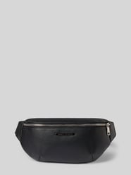 Torba typu belt bag z materiału skóropodobnego z detalem z logo od Armani Exchange - 26