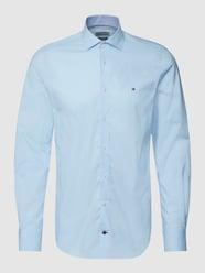 Slim fit zakelijk overhemd met logostitching van Tommy Hilfiger Tailored Blauw / turquoise - 27