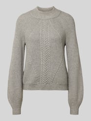 Sweter z dzianiny o kroju regular fit z mieszanki wiskozy model ‘KATIA’ od ONLY - 25