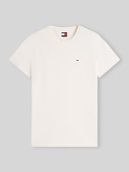 męski t-shirt o kroju regular fit z czystej bawełny od Tommy Jeans - 22