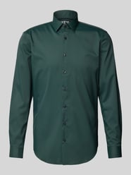 Slim fit zakelijk overhemd met kentkraag van Jake*s Groen - 47