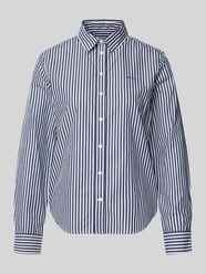 Bluzka o kroju regular fit z wzorem w paski i wyhaftowanym logo od GANT - 21
