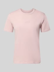 T-Shirt mit Rundhalsausschnitt und Label-Stitching von GAP - 43