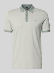 koszulka polo o kroju regular fit z wyhaftowanym logo od LERROS - 25