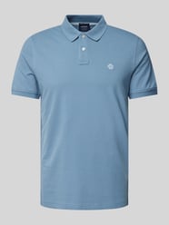 Regular Fit Poloshirt mit Label-Stitching von MCNEAL Blau - 19