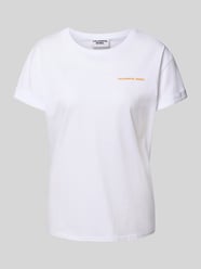T-Shirt mit rückseitigem Motiv-Print Modell 'Summer Shell' von Colourful Rebel - 14