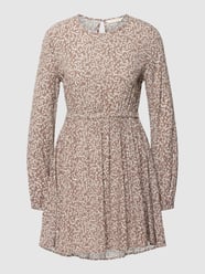 Minikleid mit rückseitigem Schlüsselloch-Ausschnitt von REVIEW Beige - 33