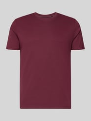 T-shirt o kroju regular fit z okrągłym dekoltem od Christian Berg Men - 15
