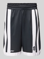 Sweatshorts mit Label-Details Modell 'SEVENTY SEVEN' von Low Lights Studios Schwarz - 18