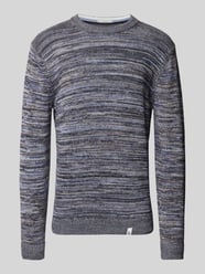 Sweter z dzianiny z detalami z logo od Colours & Sons - 12