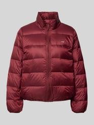 Kurtka puchowa o kroju regular fit z detalem z logo model ‘POLLY’ od Levi's® - 19
