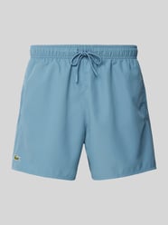 Regular Fit Badeshorts mit Logo-Badge von Lacoste - 4