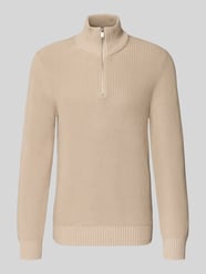 Slim Fit Strickpullover aus reiner Baumwolle mit Troyer-Kragen von MCNEAL Beige - 29