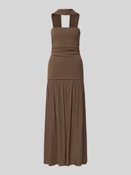 Maxikleid mit tiefem Rückenausschnitt von Little Mistress - 31