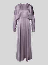 Maxi-jurk met extra brede schouders van Jake*s Collection - 10