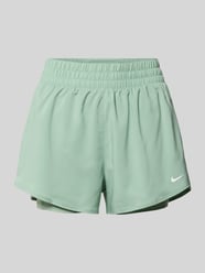 Shorts im 2-in-1-Look mit Logo von Nike Training - 48