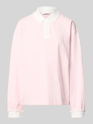Koszulka polo o kroju oversized z obszyciem w kontrastowym kolorze model 'Jolina' od OH APRIL Fuksjowy - 13