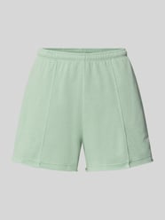 Szorty o kroju regular fit z tunelem od Nike - 1