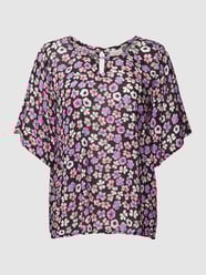 PLUS SIZE Blusenshirt mit floralem Muster Modell 'Tiri' von KAFFE Curve Schwarz - 3