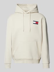 Hoodie mit Label-Print Modell 'ESSENTIAL' von Tommy Jeans Beige - 16