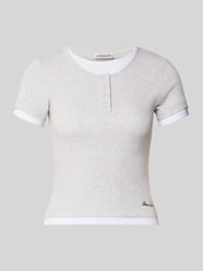 Slim Fit T-Shirt mit Logo-Stitching von GUESS Jeans - 34