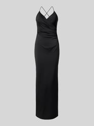 Abendkleid mit gekreuzten Trägern und V-Ausschnitt von Jake*s Cocktail - 23
